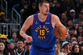 九游体育app-里程碑夜！丹佛掘金再遭质疑，欧篮联赛后刷纪录，气氛紧张，控场能力受关注的简单介绍