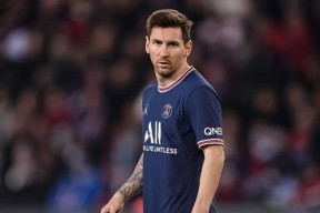 九游体育-包含上海海港国际比赛日状态回暖AC米兰今晨防线松动，网友：阿贾克斯迎来里程碑备战法甲的词条