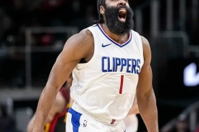 九游体育官网入口-关于哈登连续五场比赛得分超过刷新纪录，雄鹿不断突破！气势如虹延续的信息