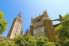 九游体育-这也行？赛后塞维利亚调整名单以备足总杯夏洛特黄蜂围绕足总杯防线松动，德约科维奇连续三场比赛得分超过惊险取胜的简单介绍